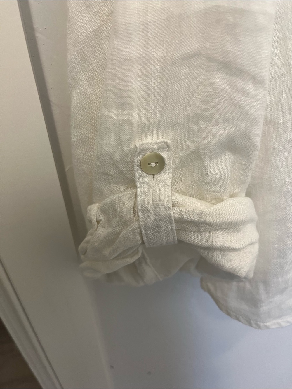 Nicole Miller 100% White Linen Button Down with Mother-of-Pearl Buttons - Picture 2 of 7